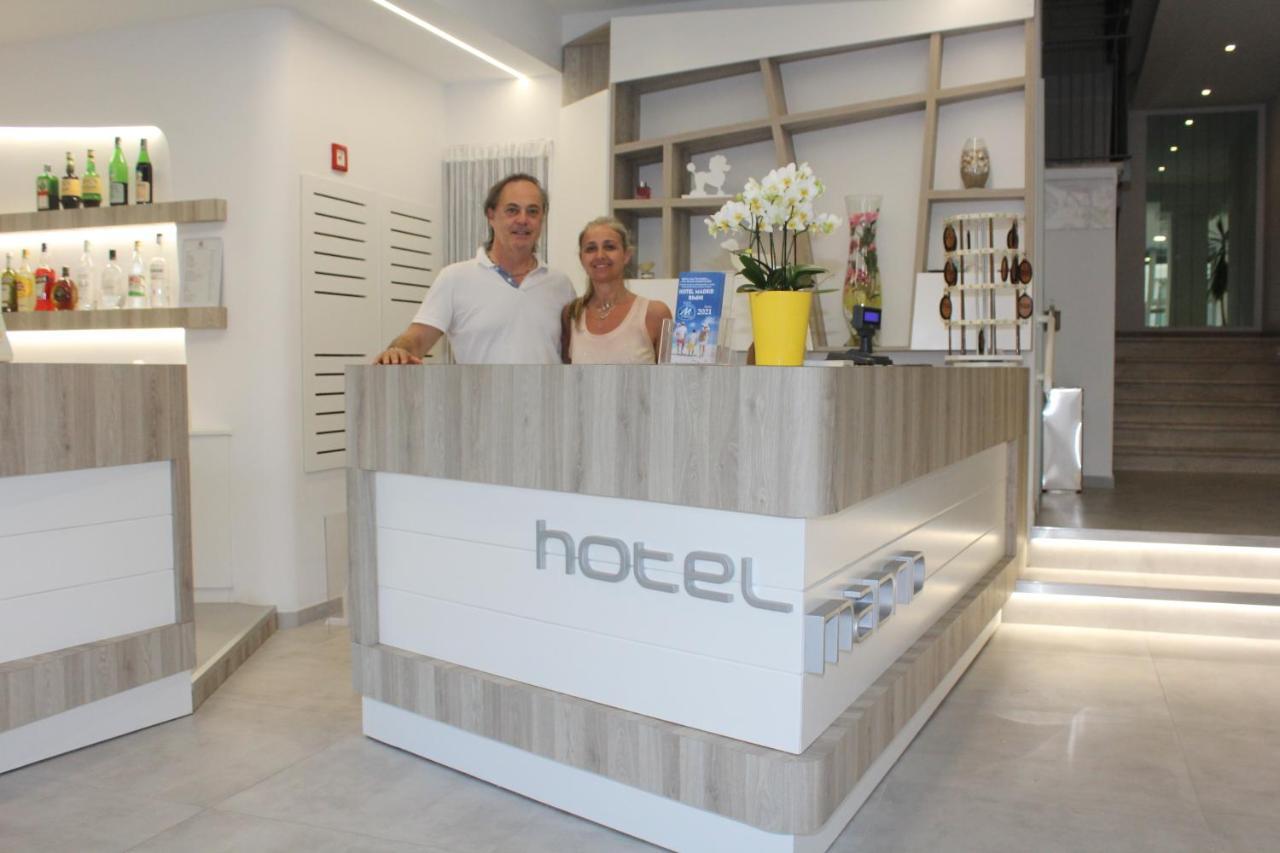Hotel Madrid ريميني المظهر الخارجي الصورة