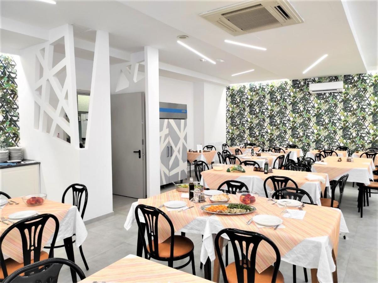 Hotel Madrid ريميني المظهر الخارجي الصورة