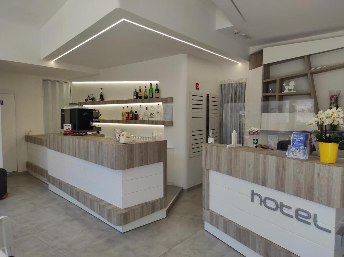 Hotel Madrid ريميني المظهر الخارجي الصورة