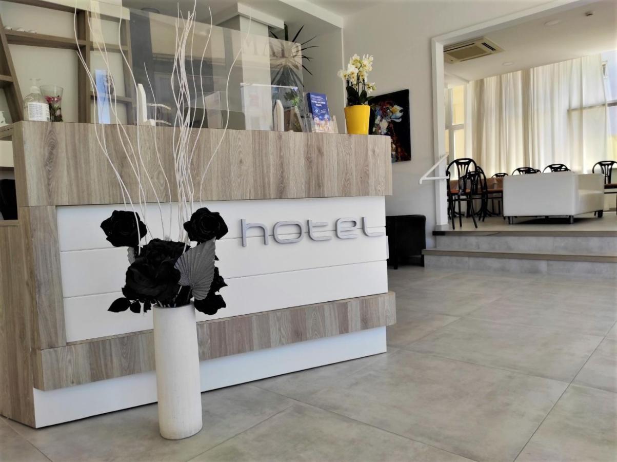 Hotel Madrid ريميني المظهر الخارجي الصورة