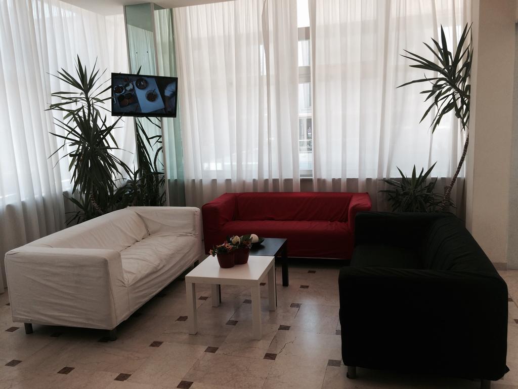 Hotel Madrid ريميني المظهر الخارجي الصورة