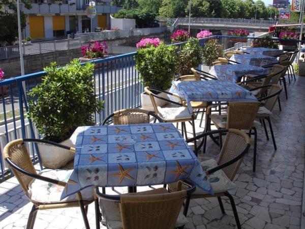 Hotel Madrid ريميني المظهر الخارجي الصورة